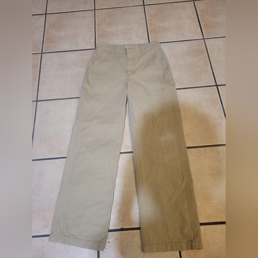 Aritzia TNA Women's Khaki Chinos